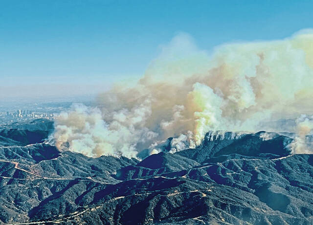 8111018_web1_ptr-aerialfire4