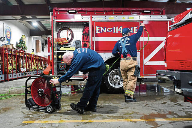 8117244_web1_gtr-UnityFireCrews004-011625