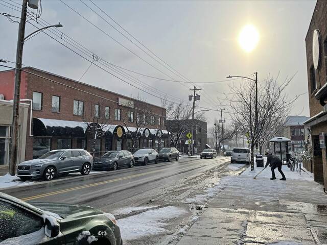 8121071_web1_PTR-Braddock-Avenue-in-snow-Regent-Square-Jan-2025-002