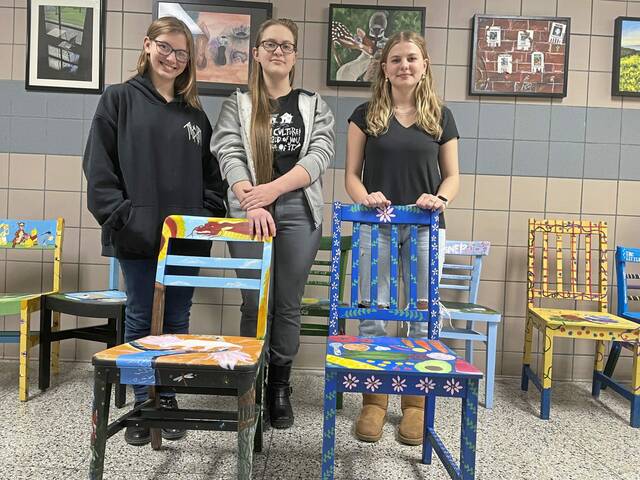8127059_web1_wep-SchoolBoardGifts01-020925