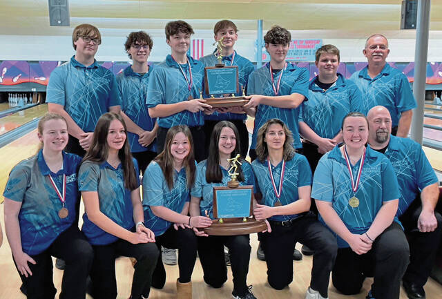 Hempfield bowlers dominate WCCA tournament; Valley’s Diehm wins boys title