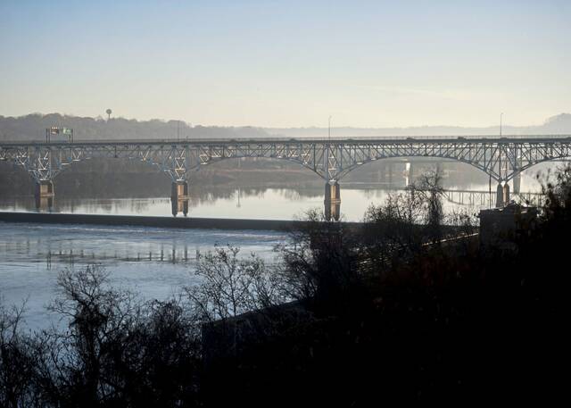 8132362_web1_WEB-highland-park-bridge