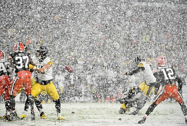 8133074_web1_ptr-SteelerBrown25-112224