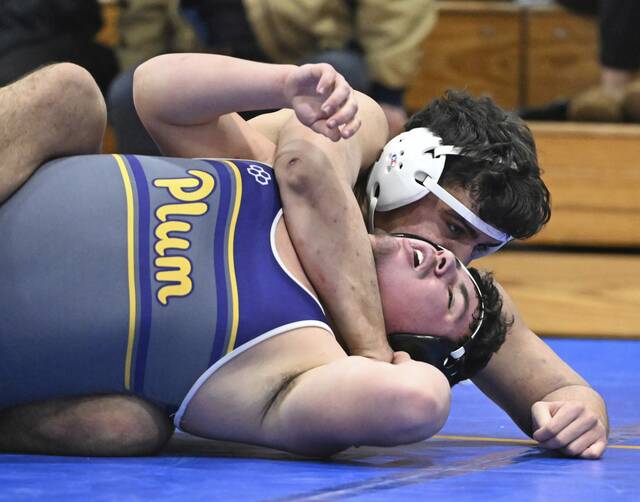 Chartiers Valley wrestlers hitting their stride at right time