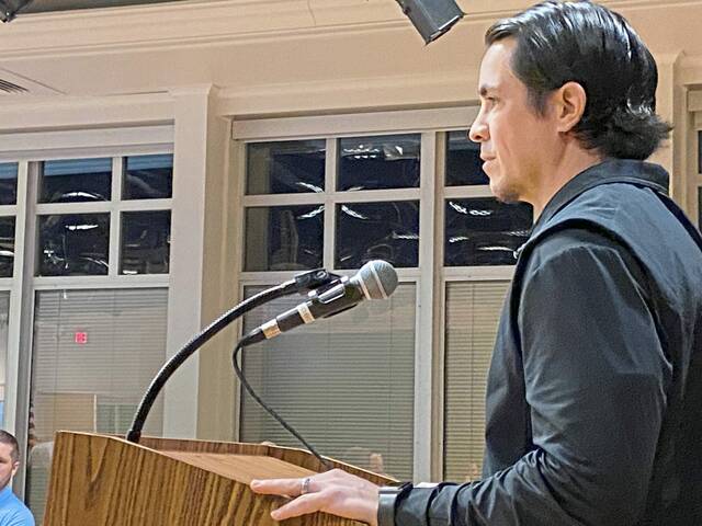 Latrobe names former assistant Tom McIntyre as new football coach