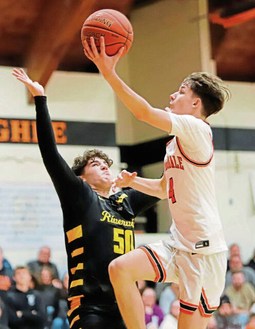 Springdale boys manage section victory over Riverview