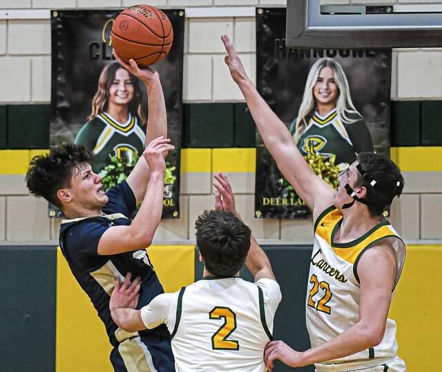 A-K Valley boys basketball notebook: Deer Lakes, Knoch, North Catholic to battle for Section 1-4A title