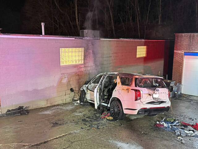 8175804_web1_ptr-PHcrash-020325