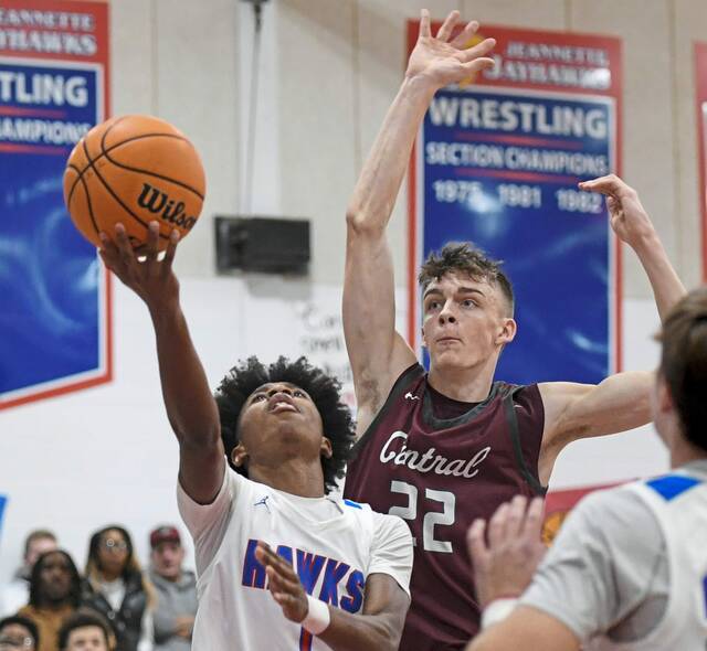 Nos. 1-2, Greensburg Central Catholic and Jeannette, prepare for boys basketball rematch