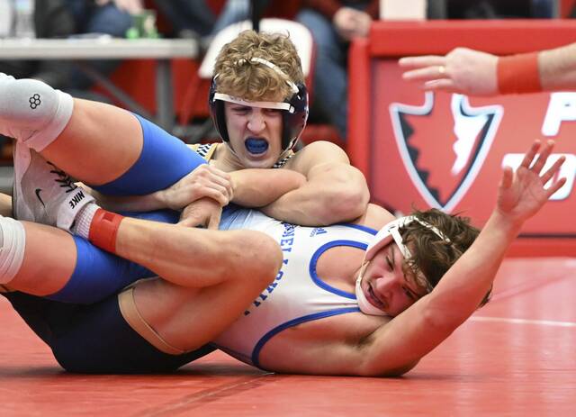 Franklin Regional faces big challenge from rival Norwin as PIAA wrestling tournament opens