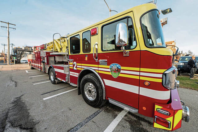 8180949_web1_gtr-firetrucksale1-021125
