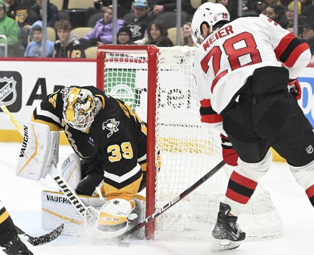 8181375_web1_ptr-PensDevils11-020525