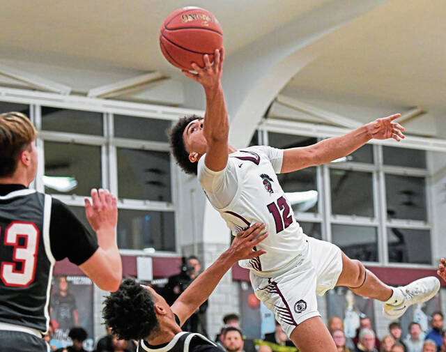 Greensburg Central Catholic boys make it a regular-season sweep of Jeannette