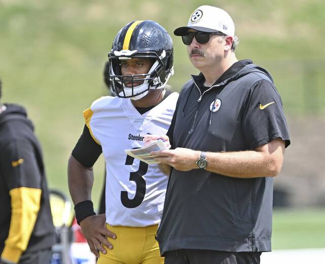 8183978_web1_ptr-Steelers16-081524