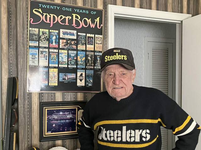 8185302_web1_vnd-superbowlstreak-020825-5