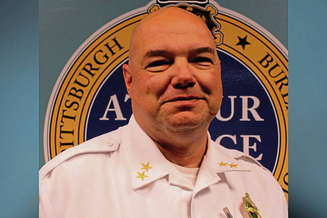 8192684_web1_ptr-Christopher-Ragland-001