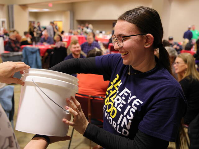 8192905_web1_bpj-chilicookoff-022725-3