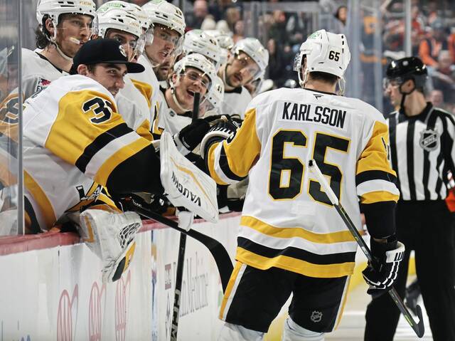 8196017_web1_ptr-pens2-020925