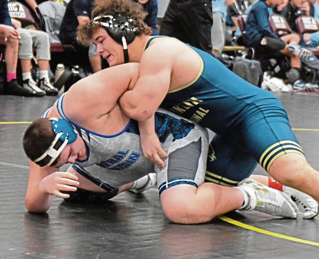 Connellsville wrestling team finishes 3rd in PIAA Class 3A tournament