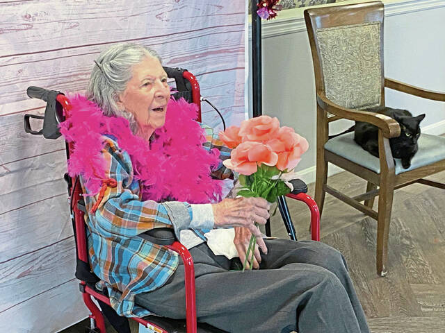 8203039_web1_gtr-SeniorMakeover6-021225