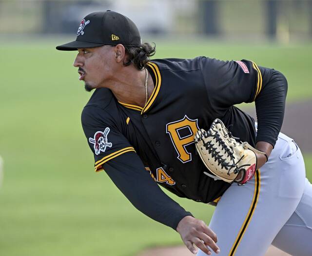 8212357_web1_ptr-Pirates04-021325
