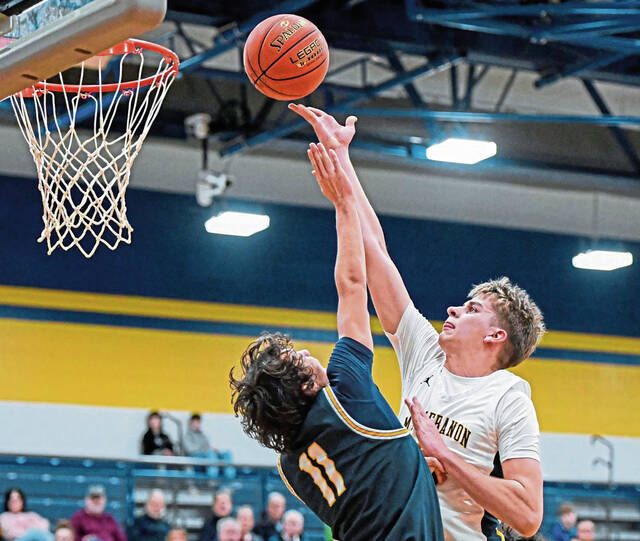 Mt. Lebanon boys win rubber match with Norwin, advance to WPIAL Class 6A quarters