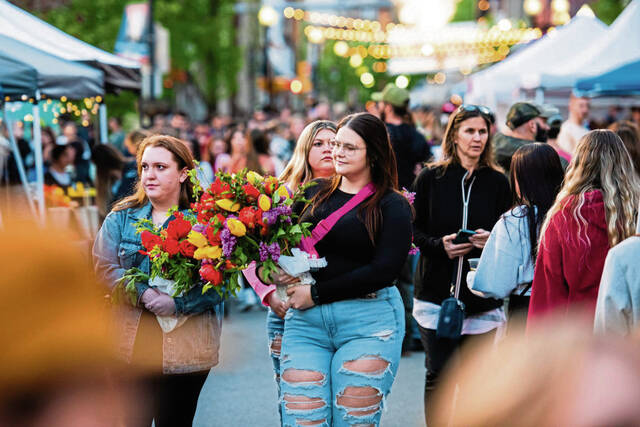 8228038_web1_gtr-NightMarket2-042624