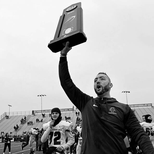 Belle Vernon’s Matt Humbert resigns as football coach