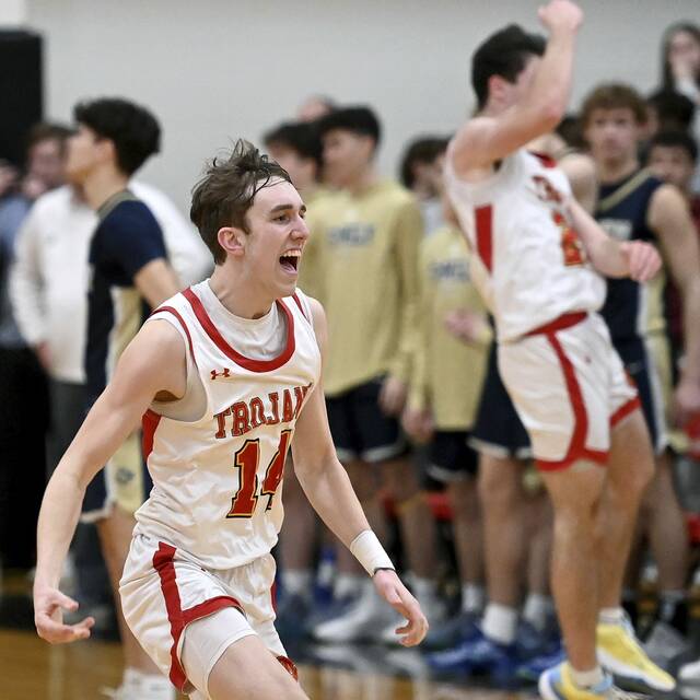 North Catholic turns in masterful performance in Class 4A semifinal win over Beaver