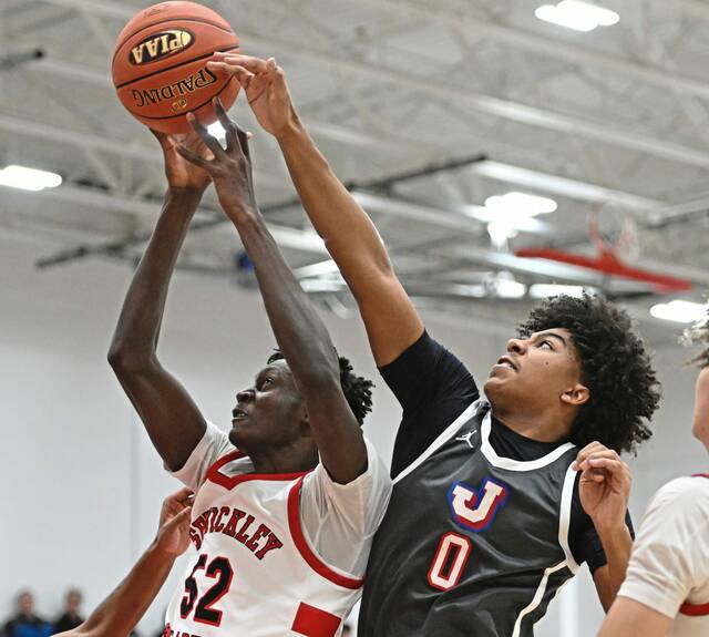 Westmoreland County basketball notebook: Jeannette forwards step up in semifinal win