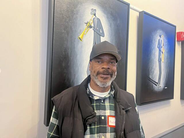 8250391_web1_Blk-art-10