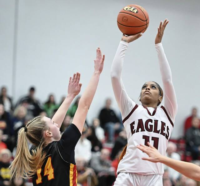 2025 WPIAL Class 4A girls basketball championship breakdown: Blackhawk vs. Oakland Catholic