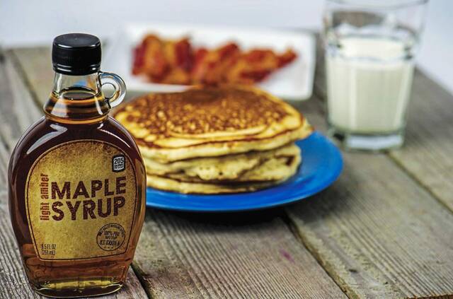 8237144_web1_Maple-Syrup