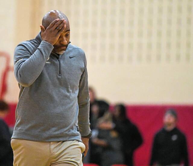 Coach remains positive after winless season for Gateway girls