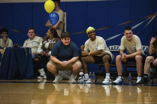 8256343_web1_wep-charityBBall2-030925-