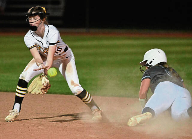 New coach has high hopes for youthful North Allegheny softball team