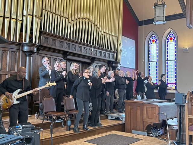 8294319_web1_SEW-SewickleyPastors11-032025