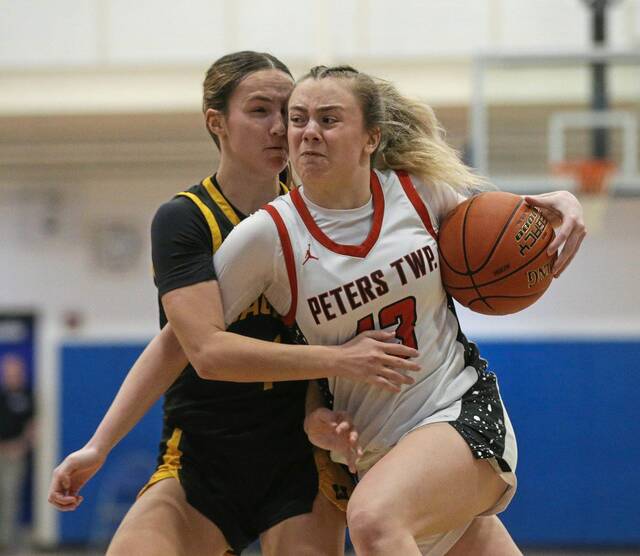 WPIAL champion Peters Township fends off another challenge from Thomas Jefferson