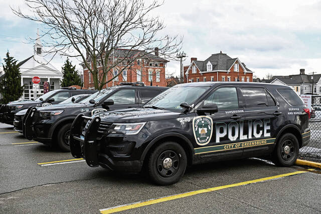 8302645_web1_gtr-GBGpolice002-012623
