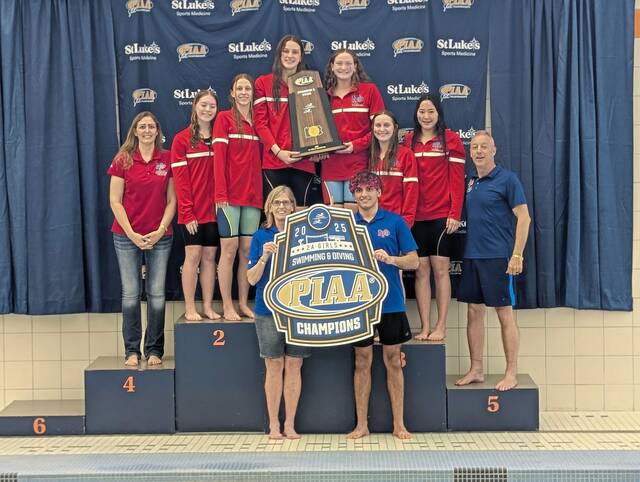 Lily King, Mt. Pleasant teammates shine brightest on biggest stage at PIAA swim meet