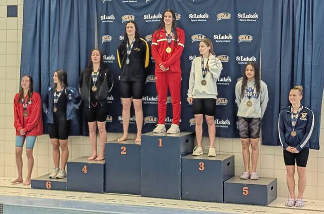 WPIAL swimmers again dominate PIAA Class 2A meet, winning 8 golds, both team titles