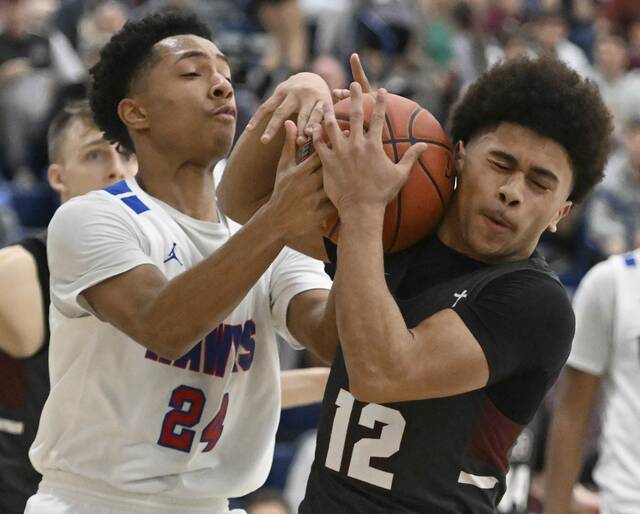 Greensburg Central Catholic boys defeat Jeannette for 3rd time in physical PIAA quarterfinal