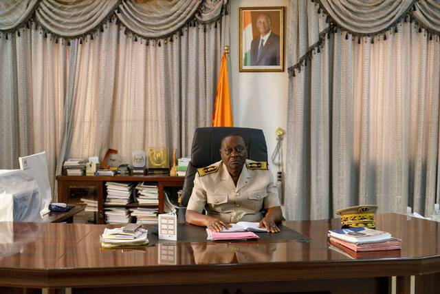 8311264_web1_8311264-53e08938a5be405995e2565cfbc602e9