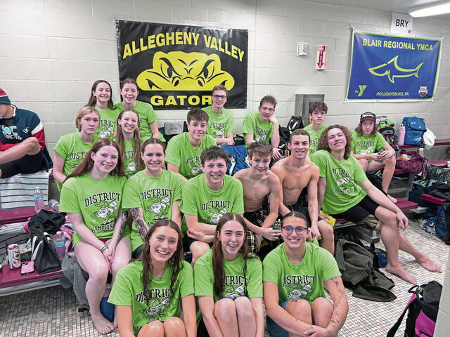 8314034_web1_vep-Gators-032325