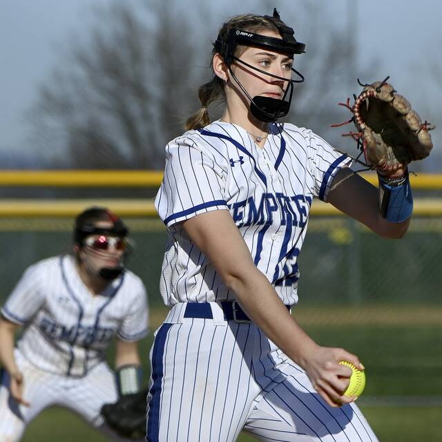 Westmoreland County softball notebook: Hempfield wins with pair of aces