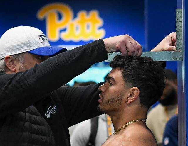 8343640_web1_gtr-pittproday13-032725