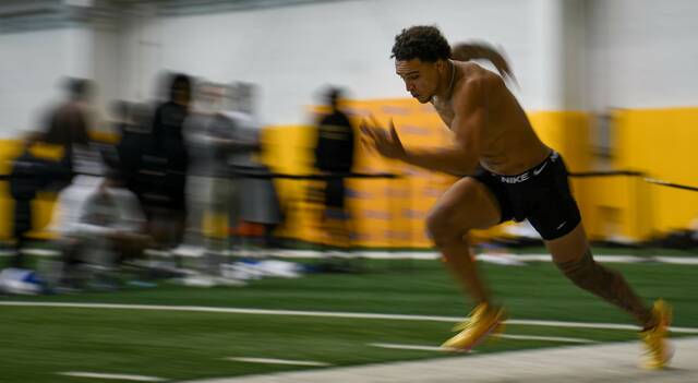 8343640_web1_gtr-pittproday16-032725