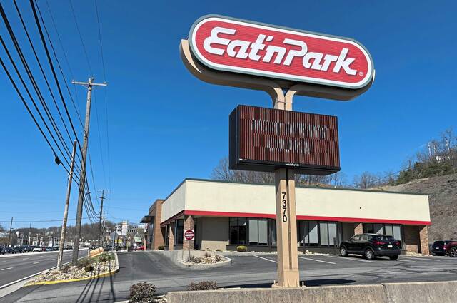8346881_web1_nhj-EatnPark3Ross-032825