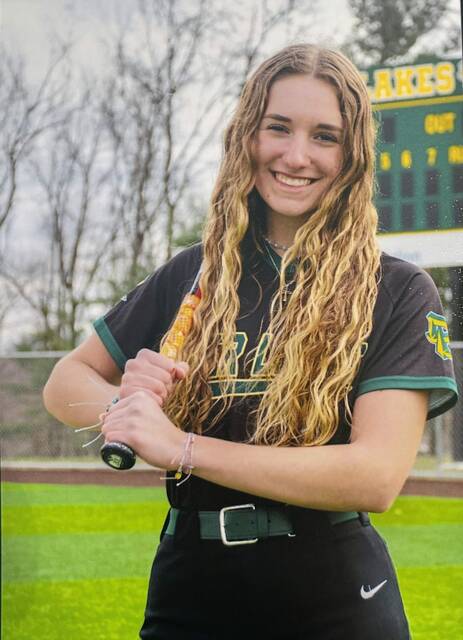 A-K Valley athletes of the week: Deer Lakes’ Laney Dineff, Highlands’ Kristian Kocon