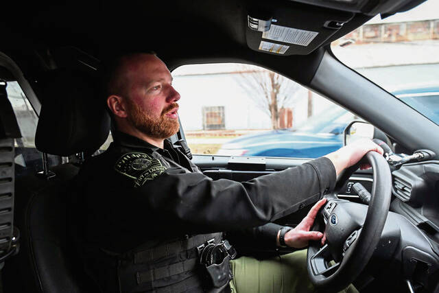 8192644_web1_vnd-policeshifts002-020825